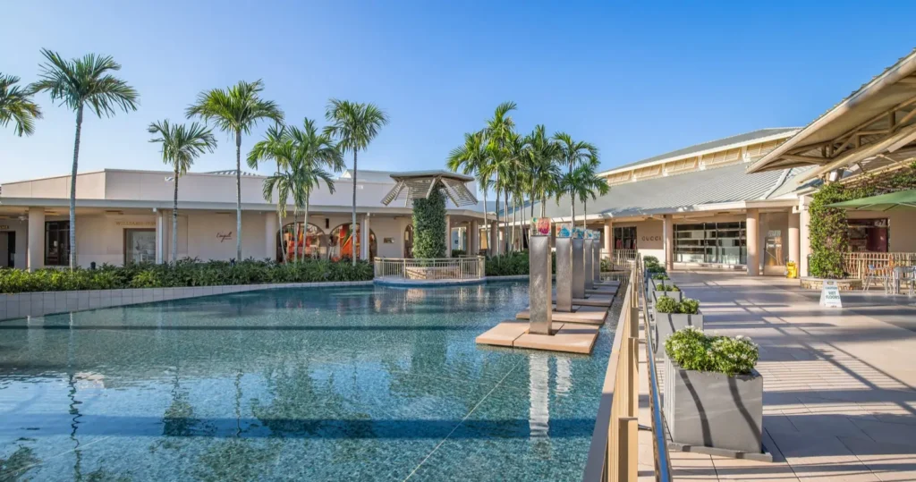 Shopping Waterside Shops Of Naples